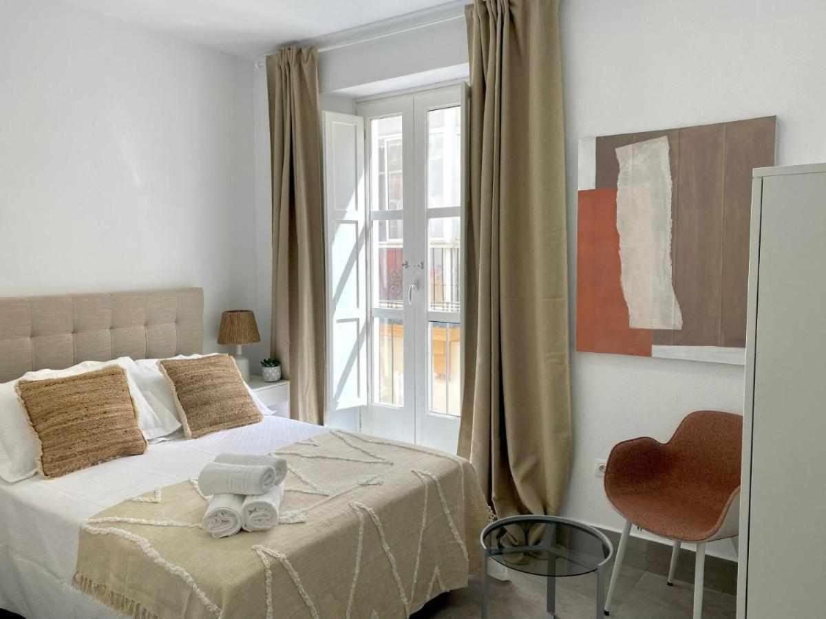 Apartamentos Casa Macias Cadiz Luaran gambar